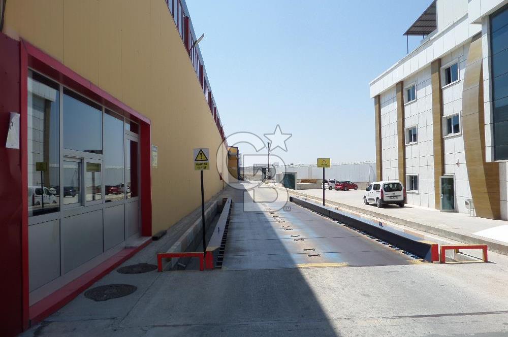 KAHRAMANKAZAN SARAY'DA 14.000 M2 KAPALI ALANLI SATILIK FABRİKA