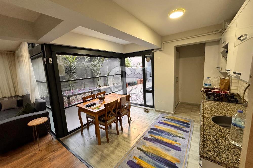 Bayraklı Turan Mahallesinde Full Eşyalı Kiralık Daire