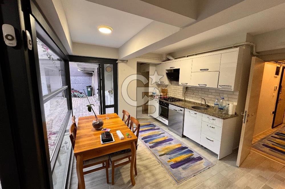 Bayraklı Turan Mahallesinde Full Eşyalı Kiralık Daire
