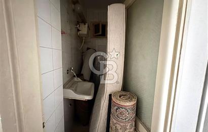 İzmir Buca'da Ana Cadde Üzeri Satılık Daire