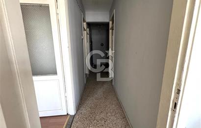 İzmir Buca'da Ana Cadde Üzeri Satılık Daire