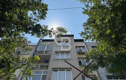 İzmir Buca'da Ana Cadde Üzeri Satılık Daire