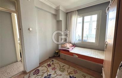 İzmir Buca'da Ana Cadde Üzeri Satılık Daire