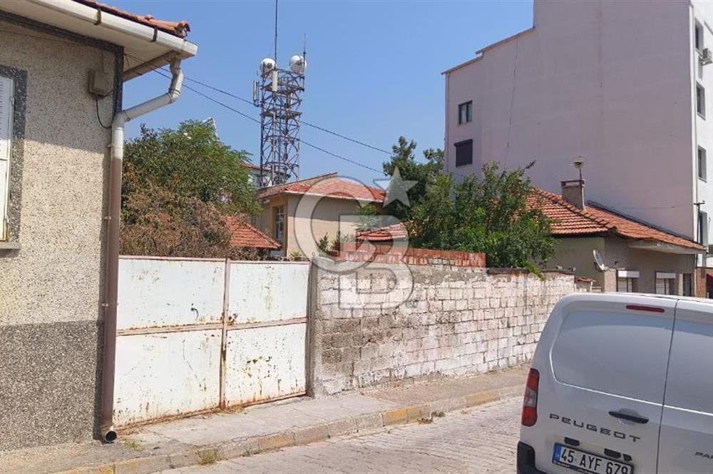 MANİSA KIRKAĞAÇ MERKEZDE TİCARİ+KONUT 400 M2 ARSA