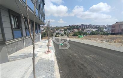 SATILIK ARNAVUTKÖY BÖLGESİNDE METRO DURAĞINA YAKIN SIFIR DUBLEX