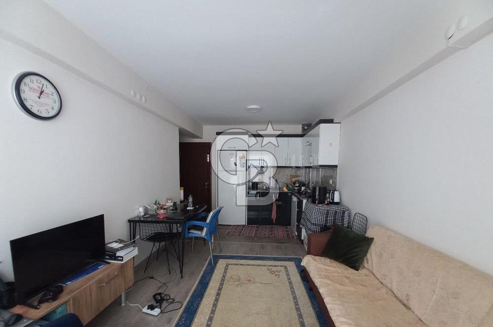 ÇİĞLİ 'DE HASTANE YAKINI EŞYALI 1+1 KİRALIK DAİRE 