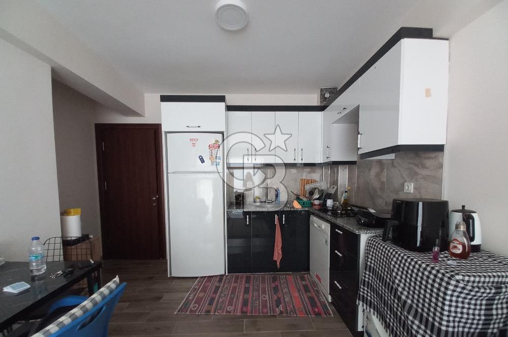 ÇİĞLİ 'DE HASTANE YAKINI EŞYALI 1+1 KİRALIK DAİRE 
