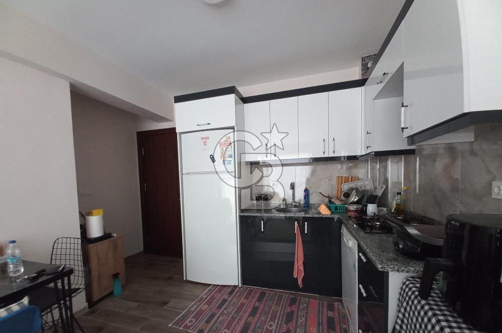 ÇİĞLİ 'DE HASTANE YAKINI EŞYALI 1+1 KİRALIK DAİRE 