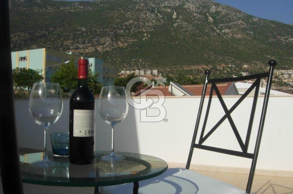CB GİZ'den Kalkan'ın kalbinde iki adet 5+1 ikiz villa