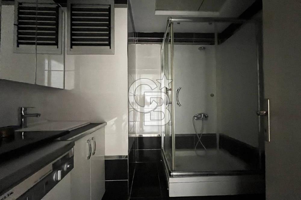 ÖRNEKKÖY DE KÖŞE BİNA ÇİFT CEPHE ARAKAT SATILIK DAİRE 