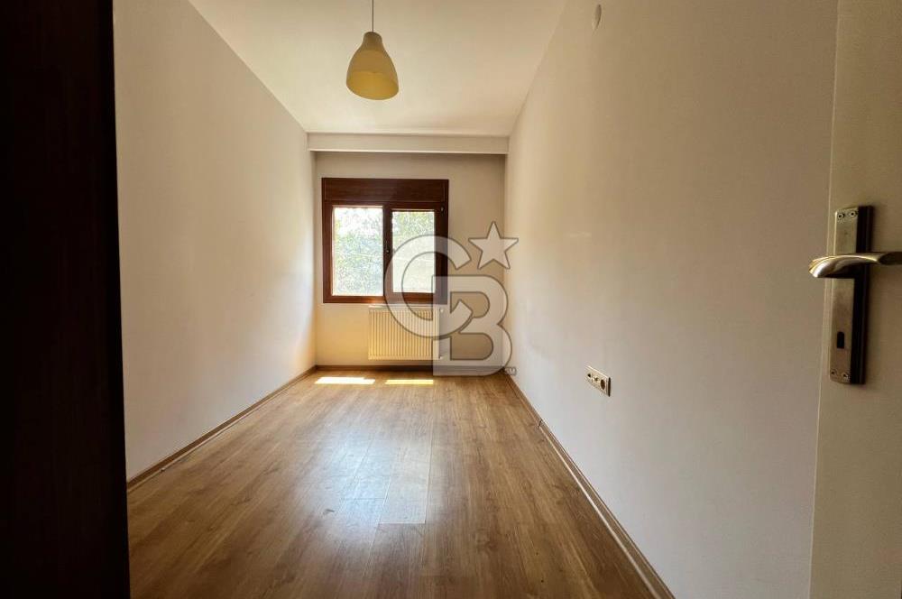 ÖRNEKKÖY DE KÖŞE BİNA ÇİFT CEPHE ARAKAT SATILIK DAİRE 