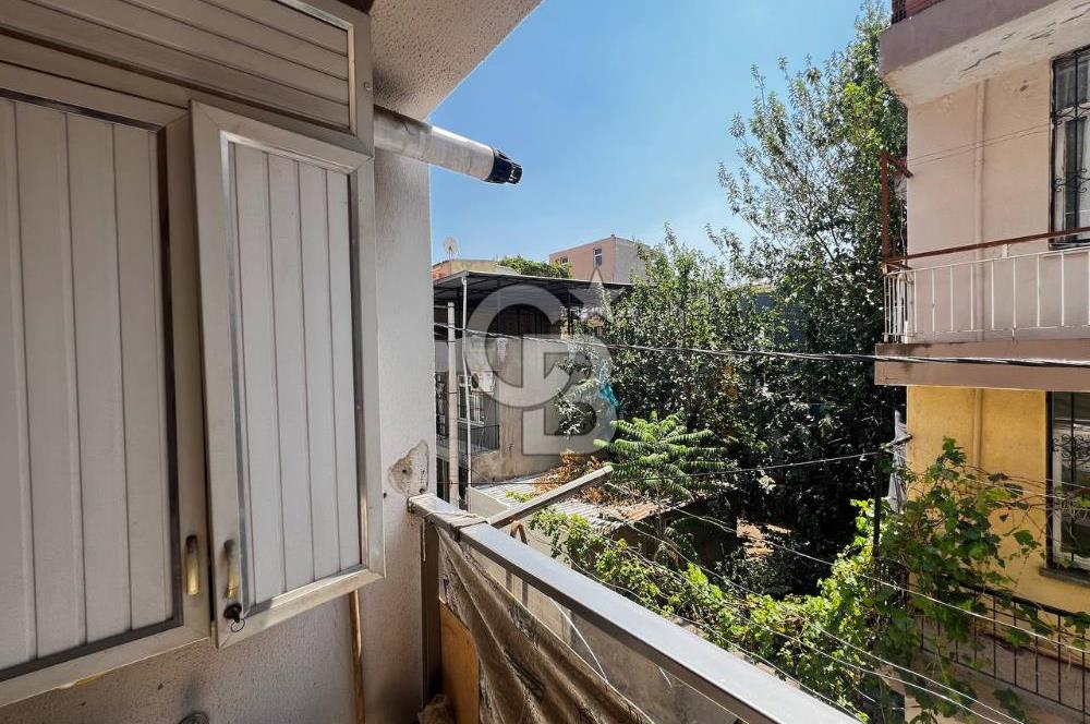 ÖRNEKKÖY DE KÖŞE BİNA ÇİFT CEPHE ARAKAT SATILIK DAİRE 