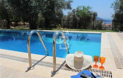 CB GİZ'den Kalkan'ın kalbinde iki adet 5+1 ikiz villa