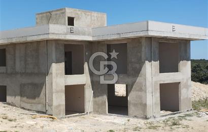 SATILIK ARNAVUTKÖY DURUSU'DA GÖL VE ORMAN MANZARALI 4+1 VİLLA