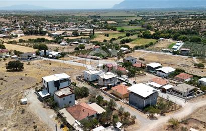 MANİSA YUNT DAĞI BAĞYOLU MAHALLESİNDE SATILIK 425 M2 ARSA