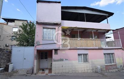 Bayraklı Alpaslan mah. Satılık Müstakil 2 Katlı Bahçeli Bina 