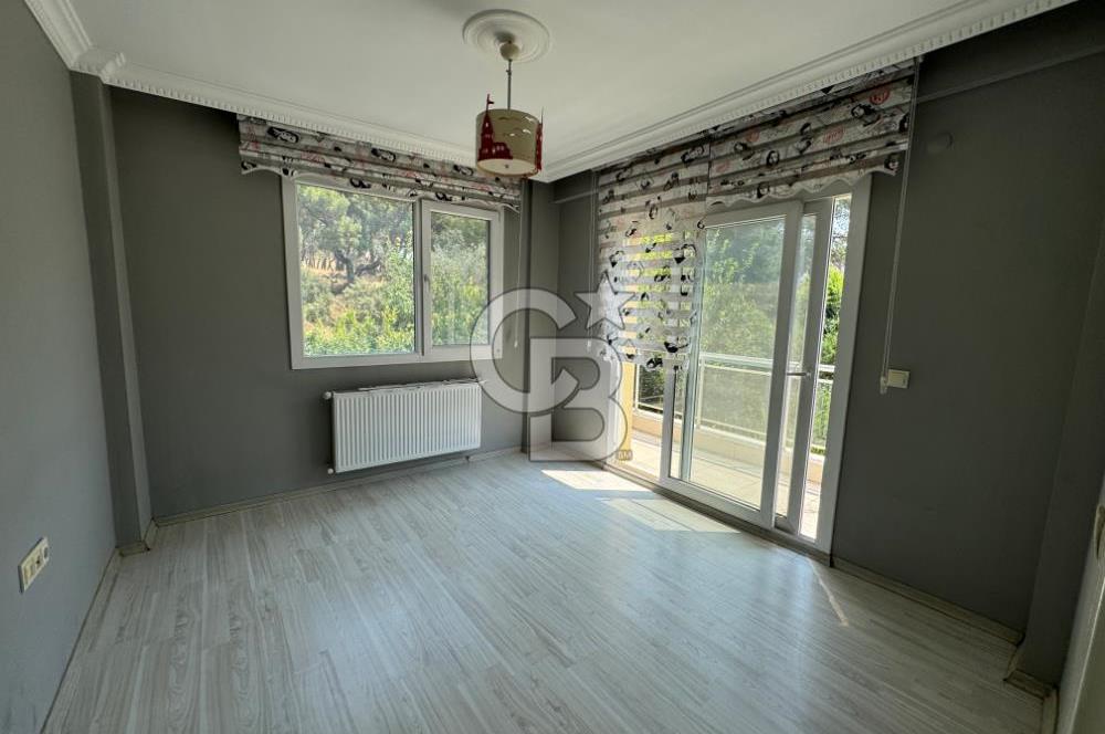 Menemen Yahşeli Çamlıkoru Sitesinde Kiralık 4+1 Villa