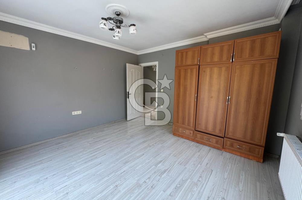 Menemen Yahşeli Çamlıkoru Sitesinde Kiralık 4+1 Villa