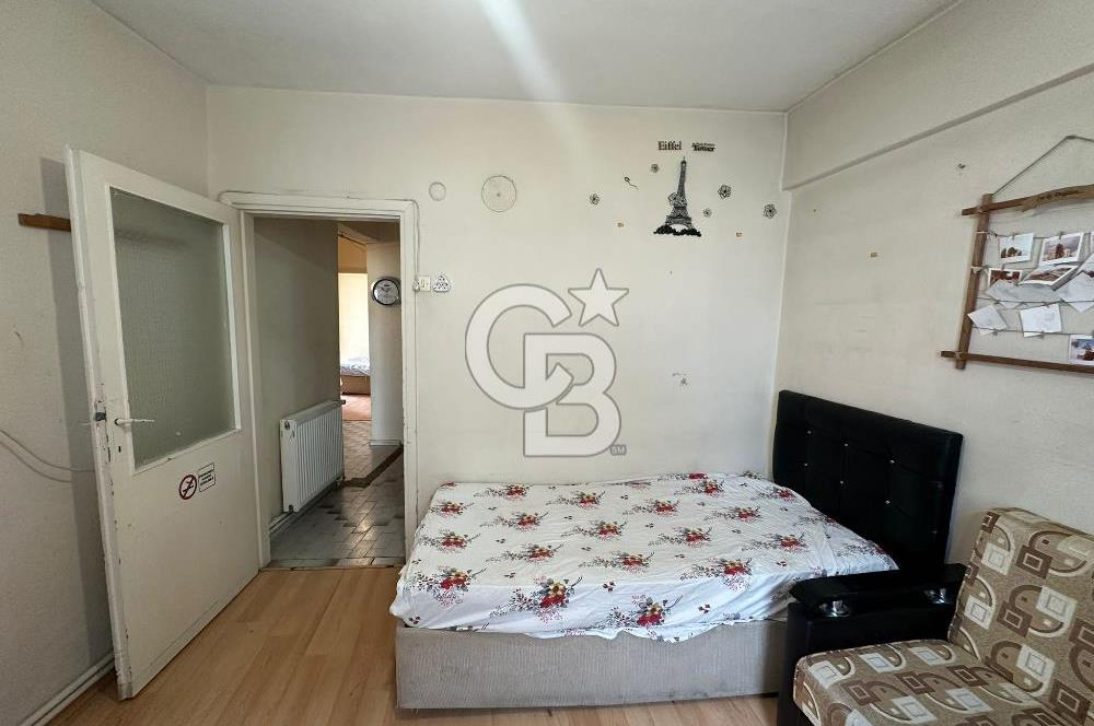 CB AKADEMİ İZMİT MERKEZ KARABAŞ MAHALLESİ EŞYALI KİRALIK  2+1 ARA KAT DAİRE