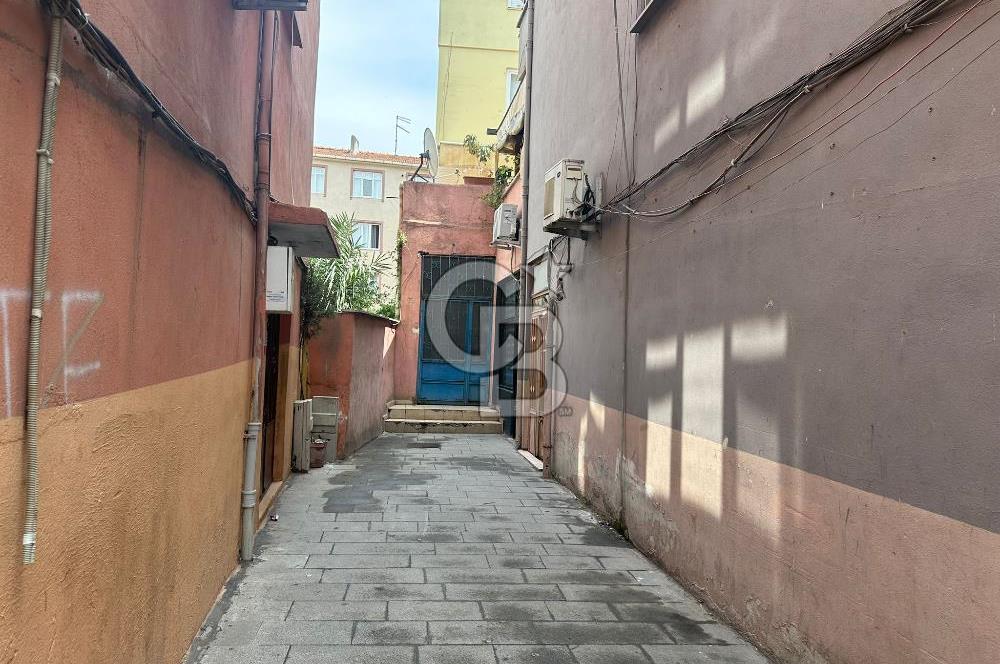 CB AKADEMİ İZMİT MERKEZ KARABAŞ MAHALLESİ EŞYALI KİRALIK  2+1 ARA KAT DAİRE