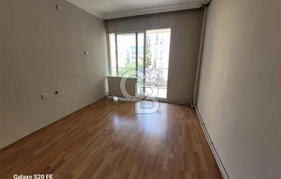 KARŞIYAKA GONCALAR MAHALLESİ NERGİZ ÇARŞISINDA 3+1 SATILIK DAİRE