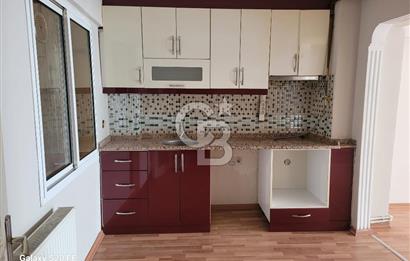 KARŞIYAKA GONCALAR MAHALLESİ NERGİZ ÇARŞISINDA 3+1 SATILIK DAİRE