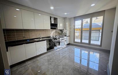 BEYLERBEYİ'NDE BUTİK SİTE İÇERİSİNDE ULTRA LÜKS DUBLEKS DAİRE