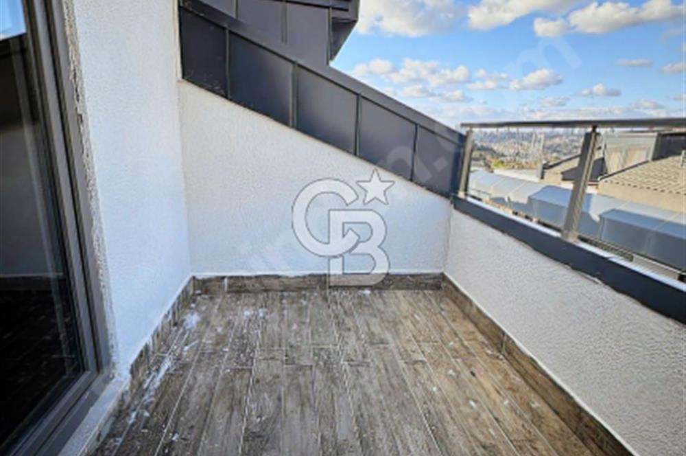 BEYLERBEYİ'NDE BUTİK SİTE İÇERİSİNDE ULTRA LÜKS DUBLEKS DAİRE