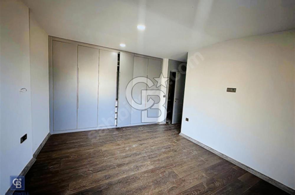 BEYLERBEYİ'NDE BUTİK SİTE İÇERİSİNDE ULTRA LÜKS DUBLEKS DAİRE