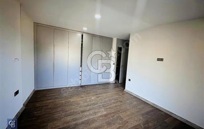 BEYLERBEYİ'NDE BUTİK SİTE İÇERİSİNDE ULTRA LÜKS DUBLEKS DAİRE