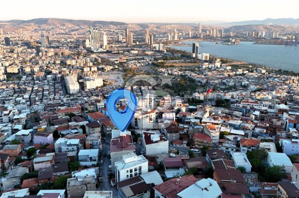 Bayraklı Alpaslan mah. Satılık Müstakil 2 Katlı Bahçeli Bina 