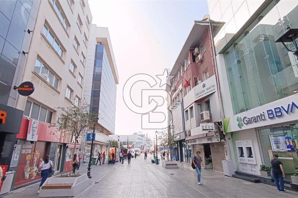 İzmir Karşıyaka Tuna Mh.Mükemmel Konumlu Satılık 3+1 95 m² Daire