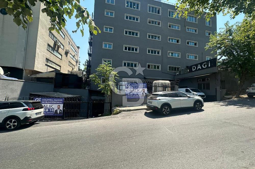 GEBZE AKSE SAPAĞI TAM MERKEZİNDE KOMPLE SATILIK BİNA