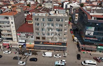 GEBZE AKSE SAPAĞI TAM MERKEZİNDE KOMPLE SATILIK BİNA