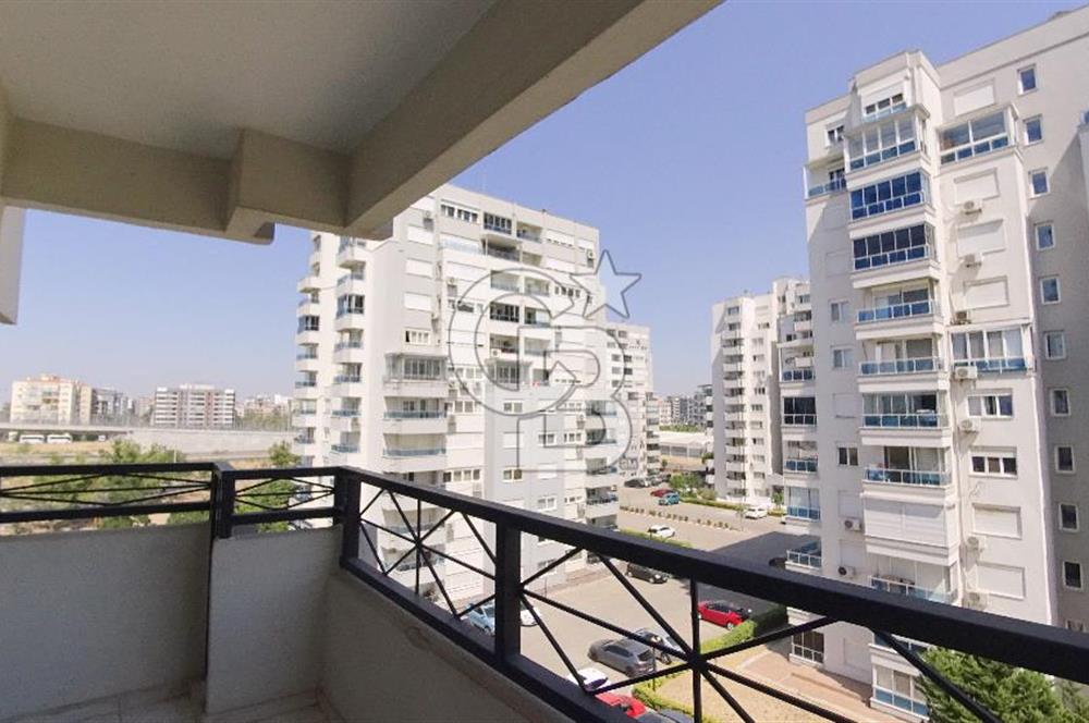 Mavişehire Komşu Mavikent Sitesi Kiralık Büyük 3+1 148 M² Daire