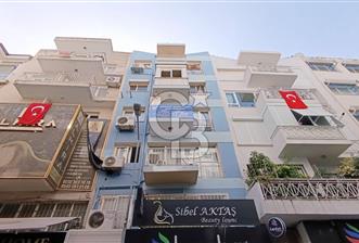İzmir Karşıyaka Tuna Mh.Mükemmel Konumlu Satılık 3+1 95 m² Daire