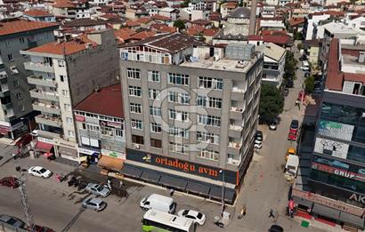 GEBZE AKSE SAPAĞI TAM MERKEZİNDE KOMPLE SATILIK BİNA