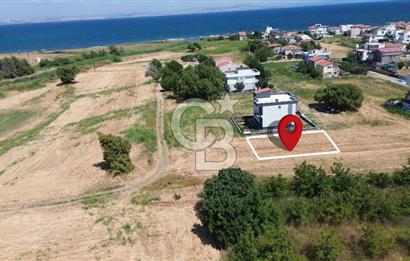 LAPSEKİ ÇARDAK EMEK TATİL SİTESİNDE SATILIK ARSA