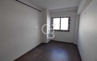 Karşıyaka Çarşı Yakını Otoparklı Arakat Satılık 2+1 Sıfır Daire