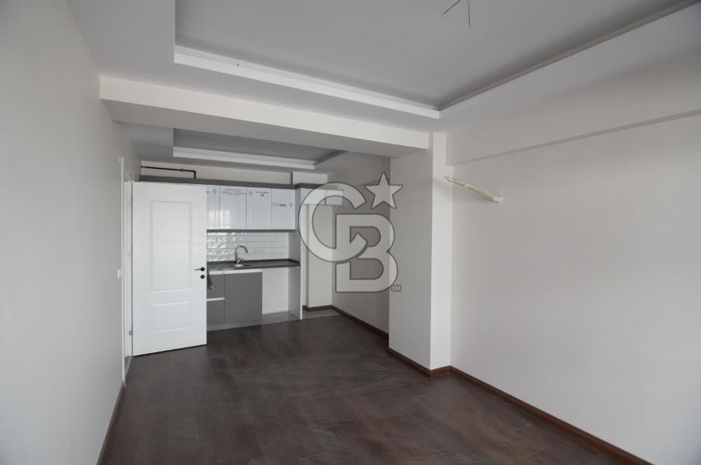 Karşıyaka Çarşı Yakını Otoparklı Arakat Satılık 2+1 Sıfır Daire