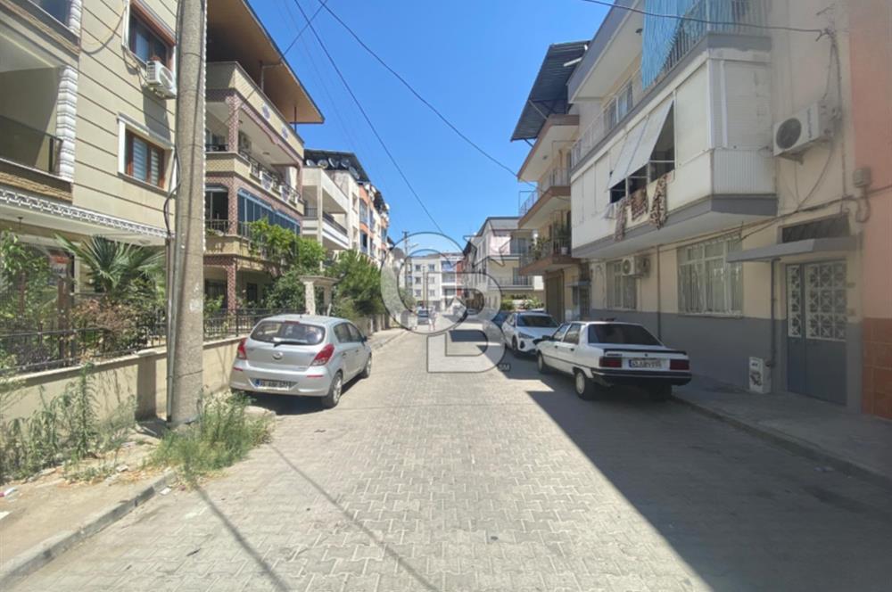 MANİSA TURGUTLUDA SATILIK 3 KATLI BİNA