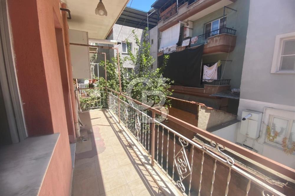 MANİSA TURGUTLUDA SATILIK 3 KATLI BİNA