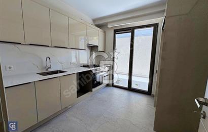 BEYLERBEYİ BURHANİYE'DE FIRSAT ZEMİN DUBLEKS DAİRE