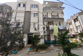 Ayvalık Sarımsaklı'da Denize 150 M Mesafede 4+1 Satılık  Daire 