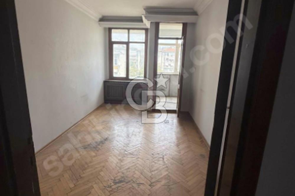 MALTEPE MERKEZ de KİRALIK TABELA DEĞERİ YÜKSEK CADDE ÜZERİNDE