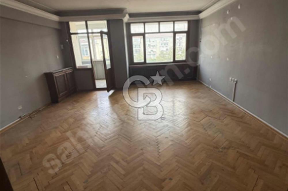 MALTEPE MERKEZ de KİRALIK TABELA DEĞERİ YÜKSEK CADDE ÜZERİNDE