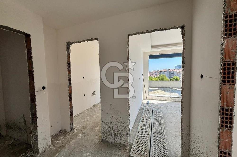 ESENKENT'TE DENİZ MANZARALI SIFIR BİNA DA 1+1 SATILIK DAİRE