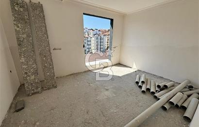 ESENKENT'TE DENİZ MANZARALI SIFIR BİNA DA 1+1 SATILIK DAİRE