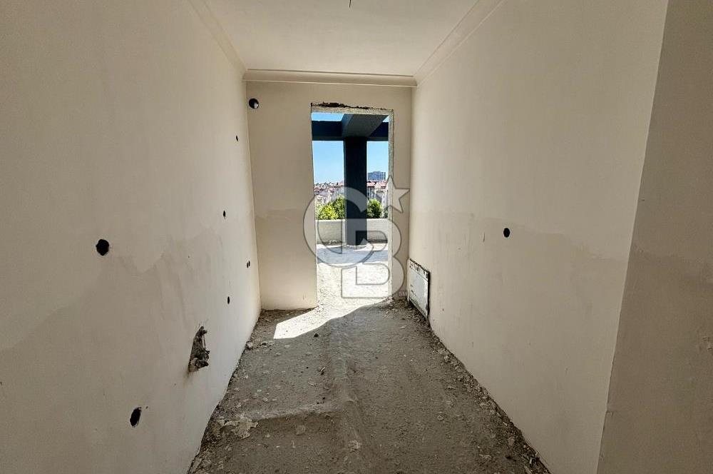 ESENKENT'TE DENİZ MANZARALI SIFIR BİNA DA 1+1 SATILIK DAİRE