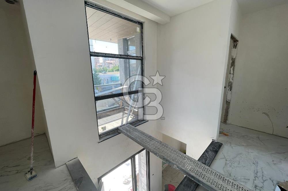 BAĞLICA SATILIK 6+2 VİLLA VOX